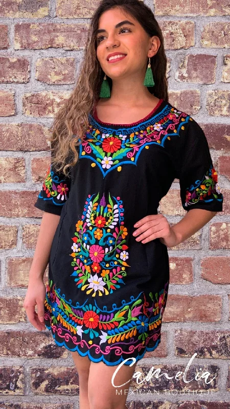 Laid-Back Fashion Offers Mexican Mini Dress Daisy