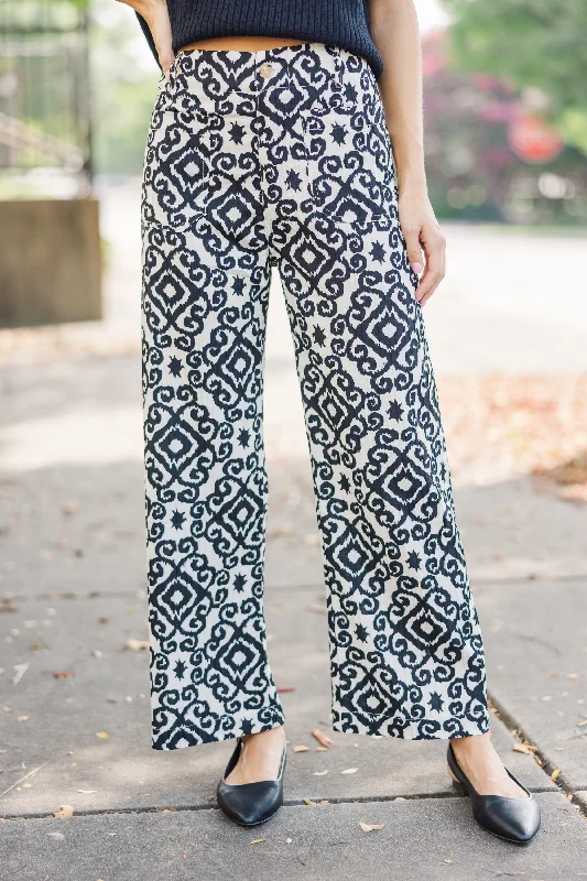 Fashion Sale Something To See Black Medallion Print Pants