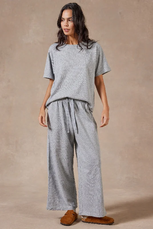 Minimalist Fashion Sale Essential Knit Pant