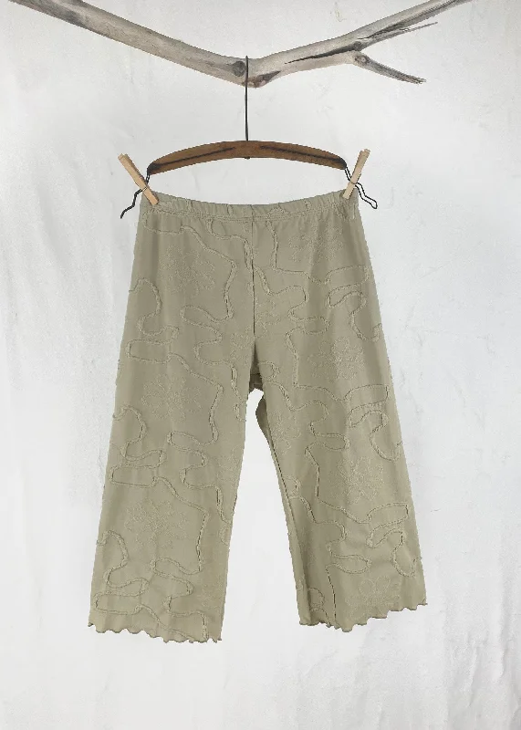 Ride The Style Wave Eucalyptus Conduit Clam Digger Pant